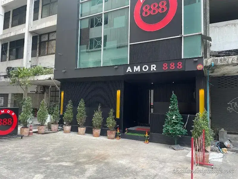 AMOR 888
