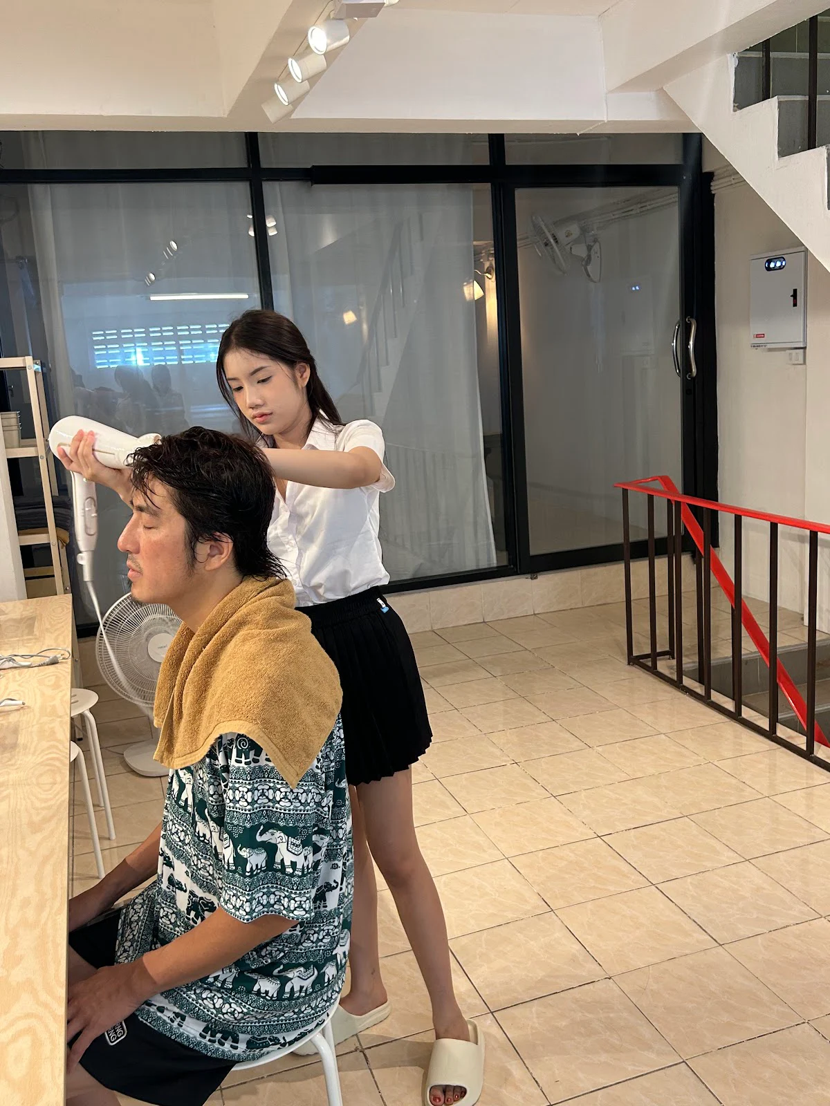 샤르르 이발소 헤어 관리