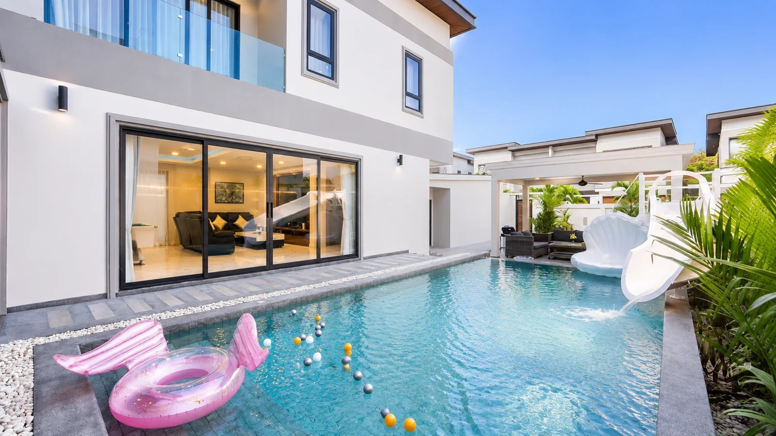 Best Fun Pool Villa Pattaya