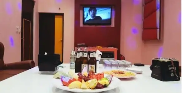 모나리자 KTV
